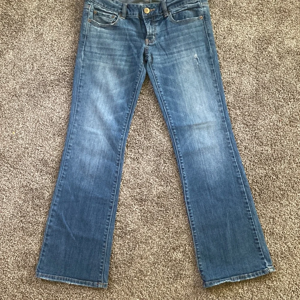 American Eagle boyfriend jeans.  Size 6 in great condition - Picture 7 of 7